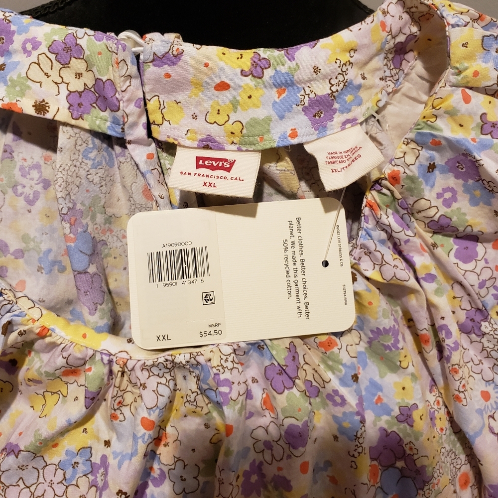 Levi's Women's Akiko Blouse - Picture 10 of 11